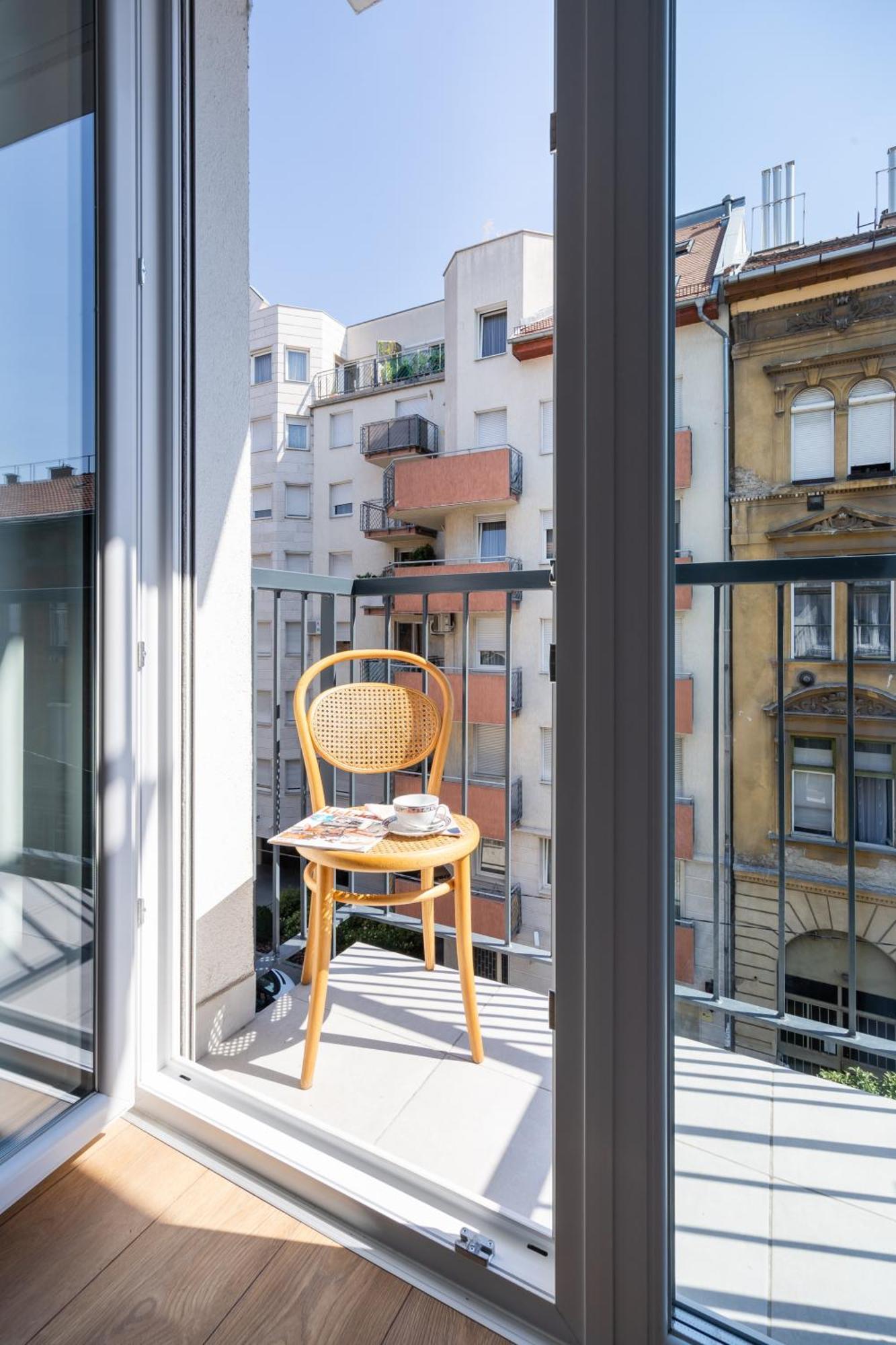 The Rose Garden Budapest Apartments Eksteriør bilde